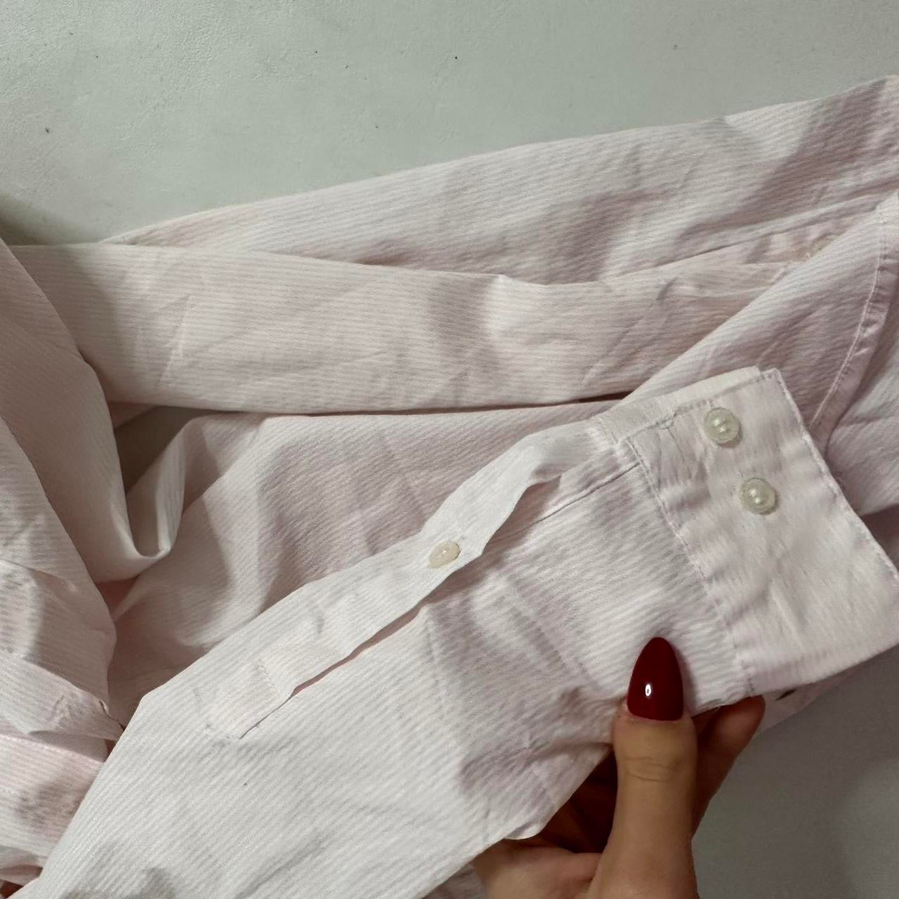 Pink fitted button up shirt