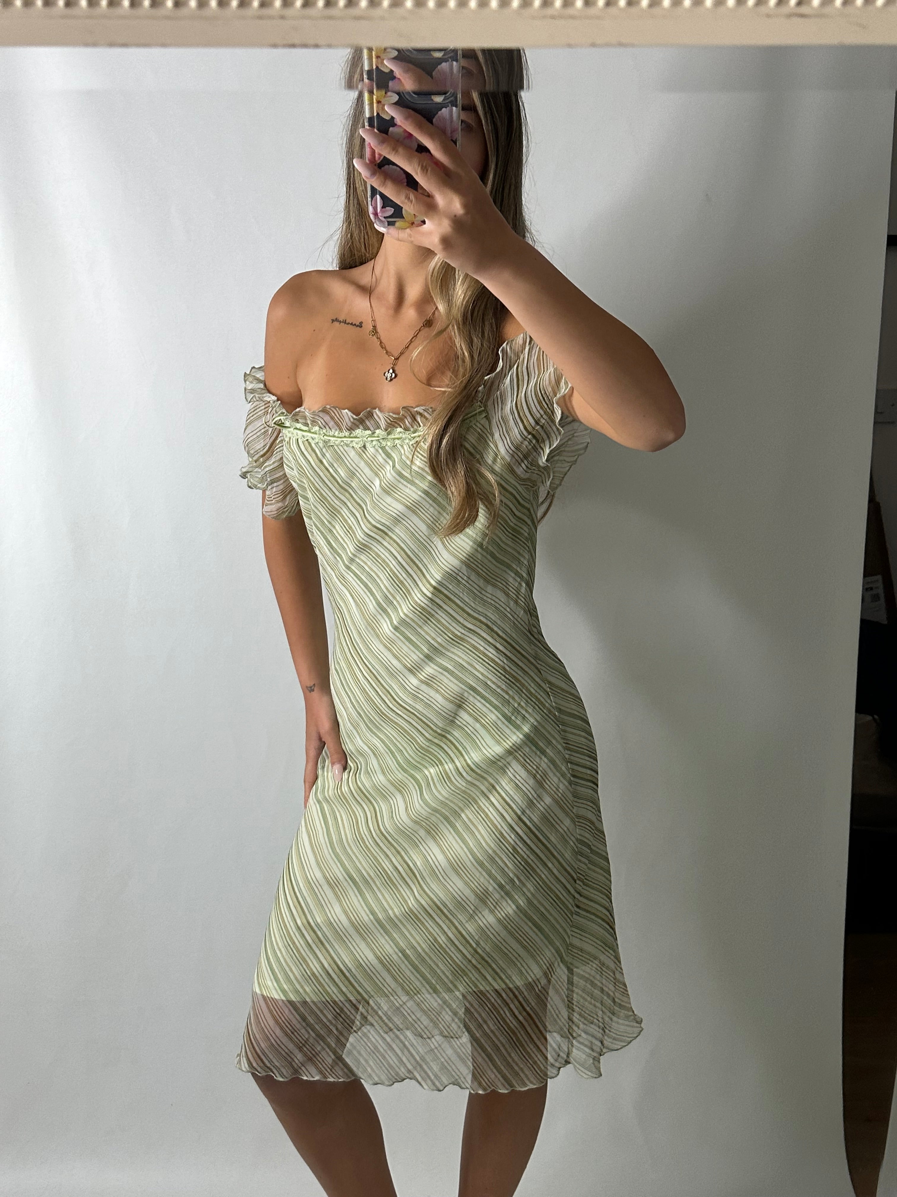 Green mesh overlay midi fairy dress