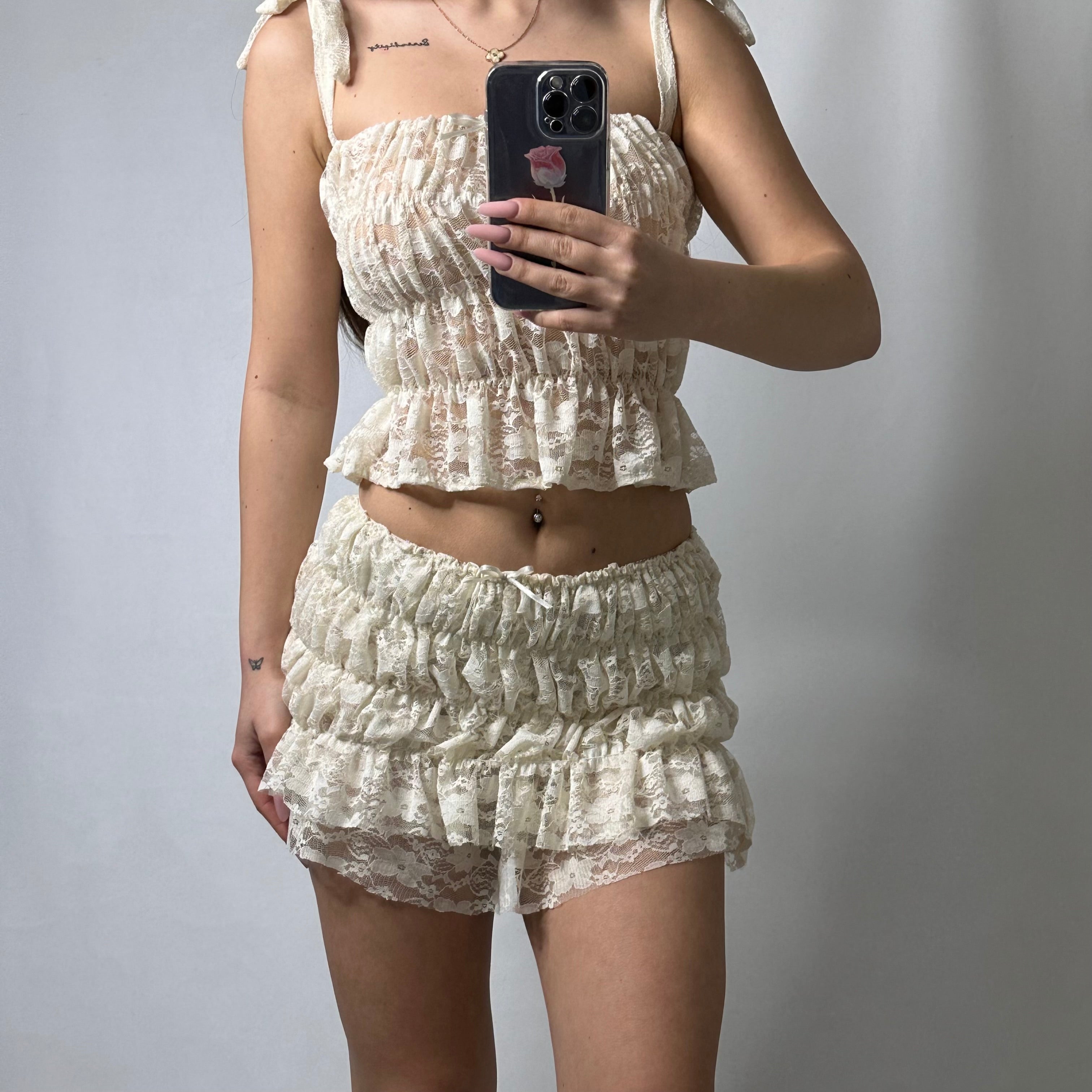 Past Gems ruffle ruched lace skirt