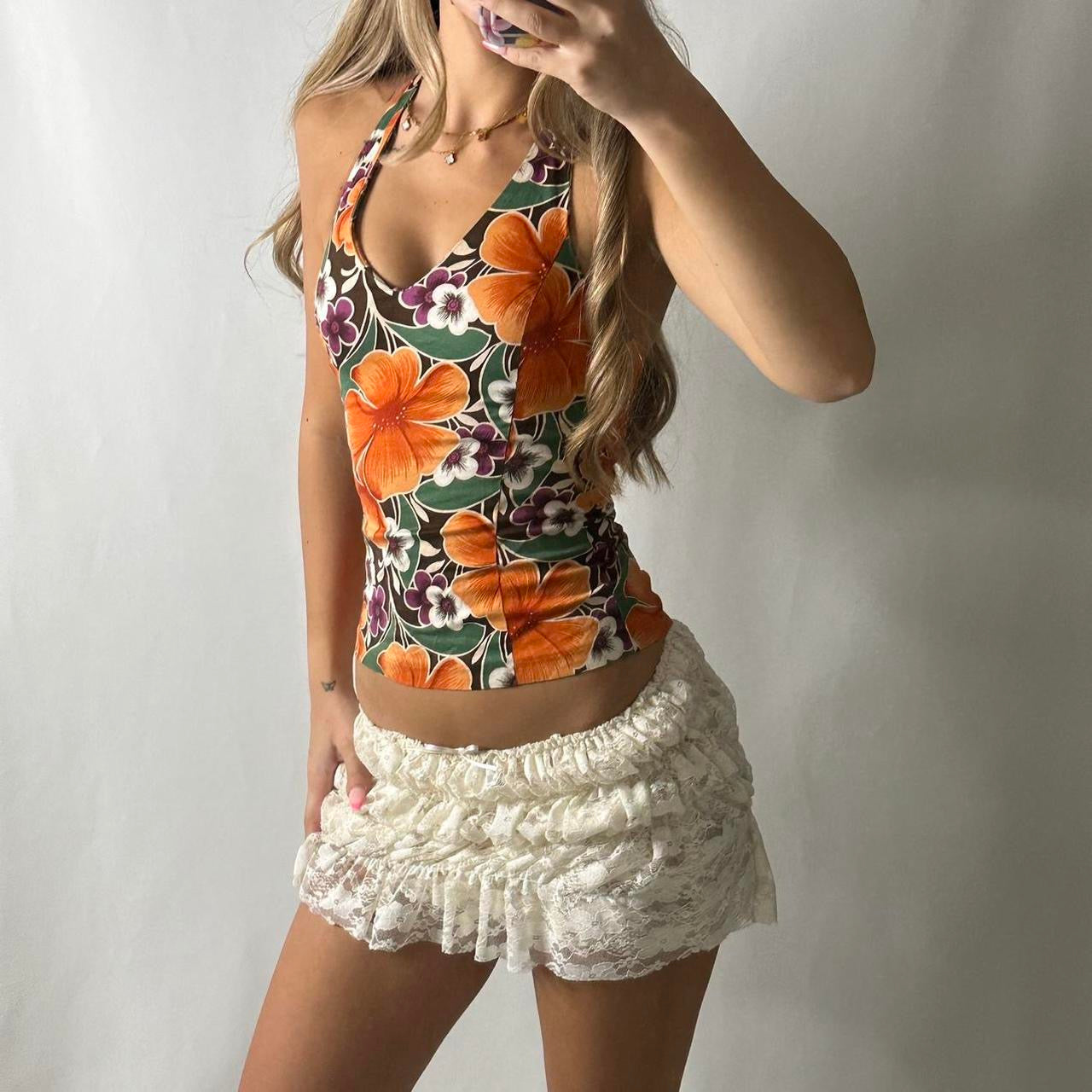 Blanco halter neck top
