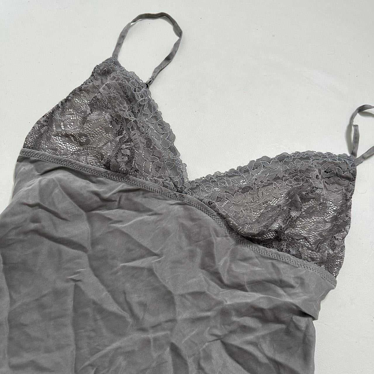 Intimissimi silk lace lined top