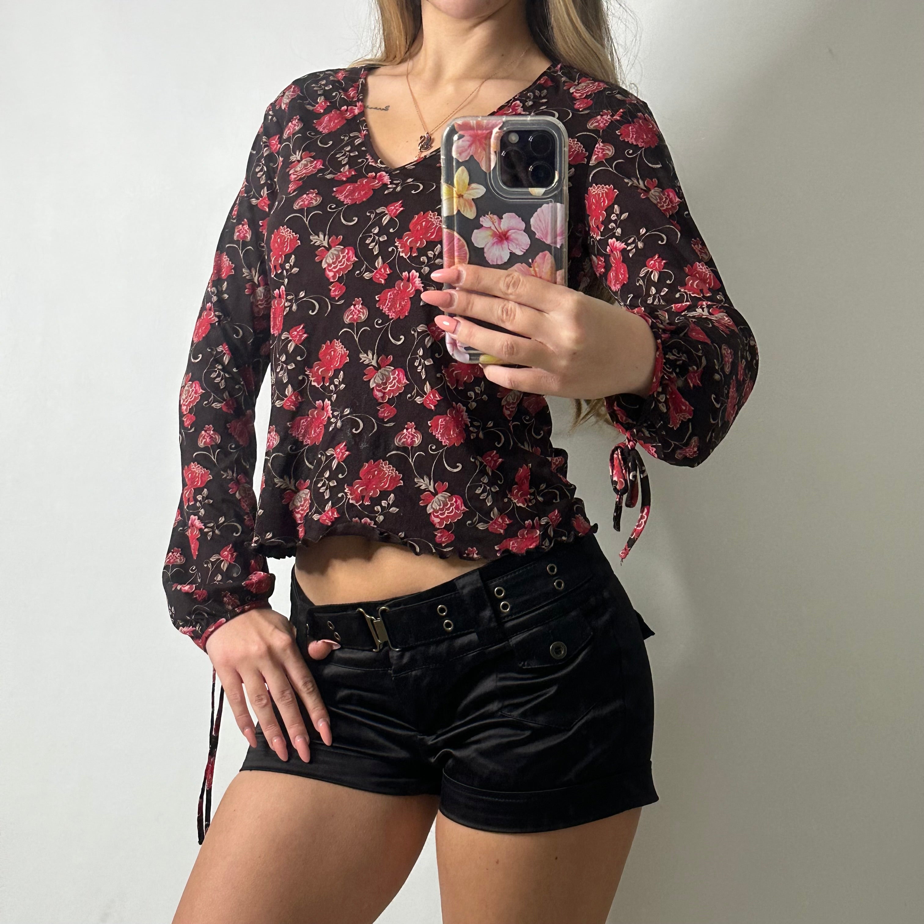 Old navy floral blouse