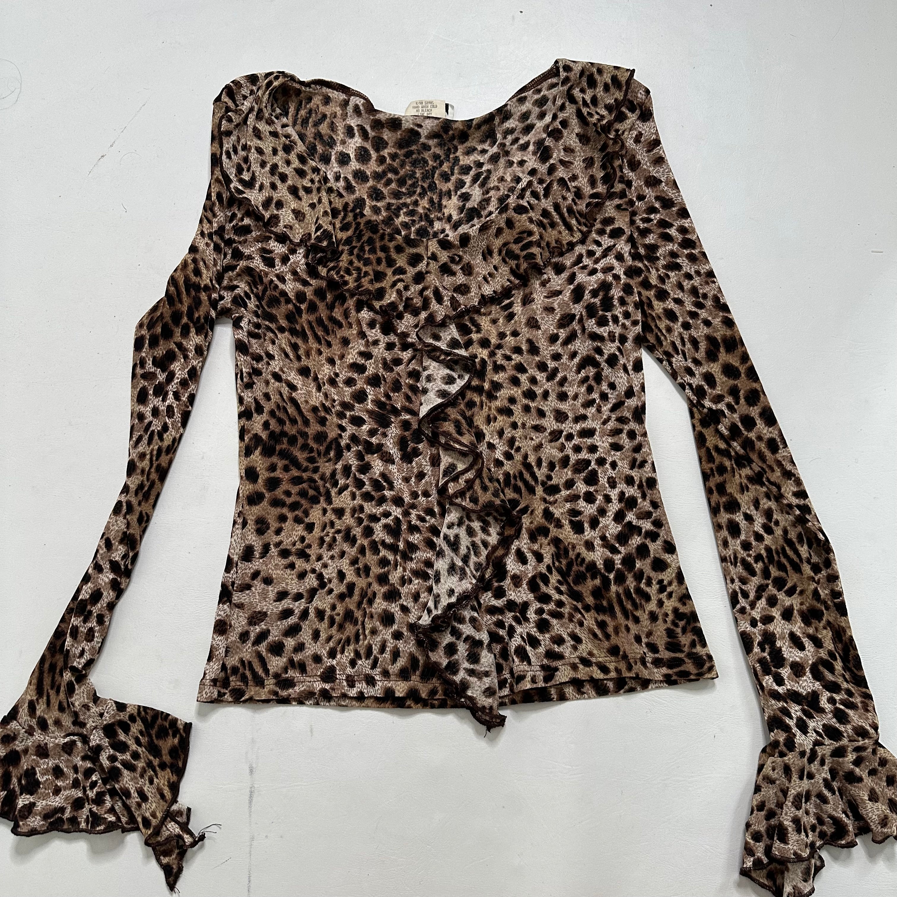 Leopard mesh ruffle flare sleeve top