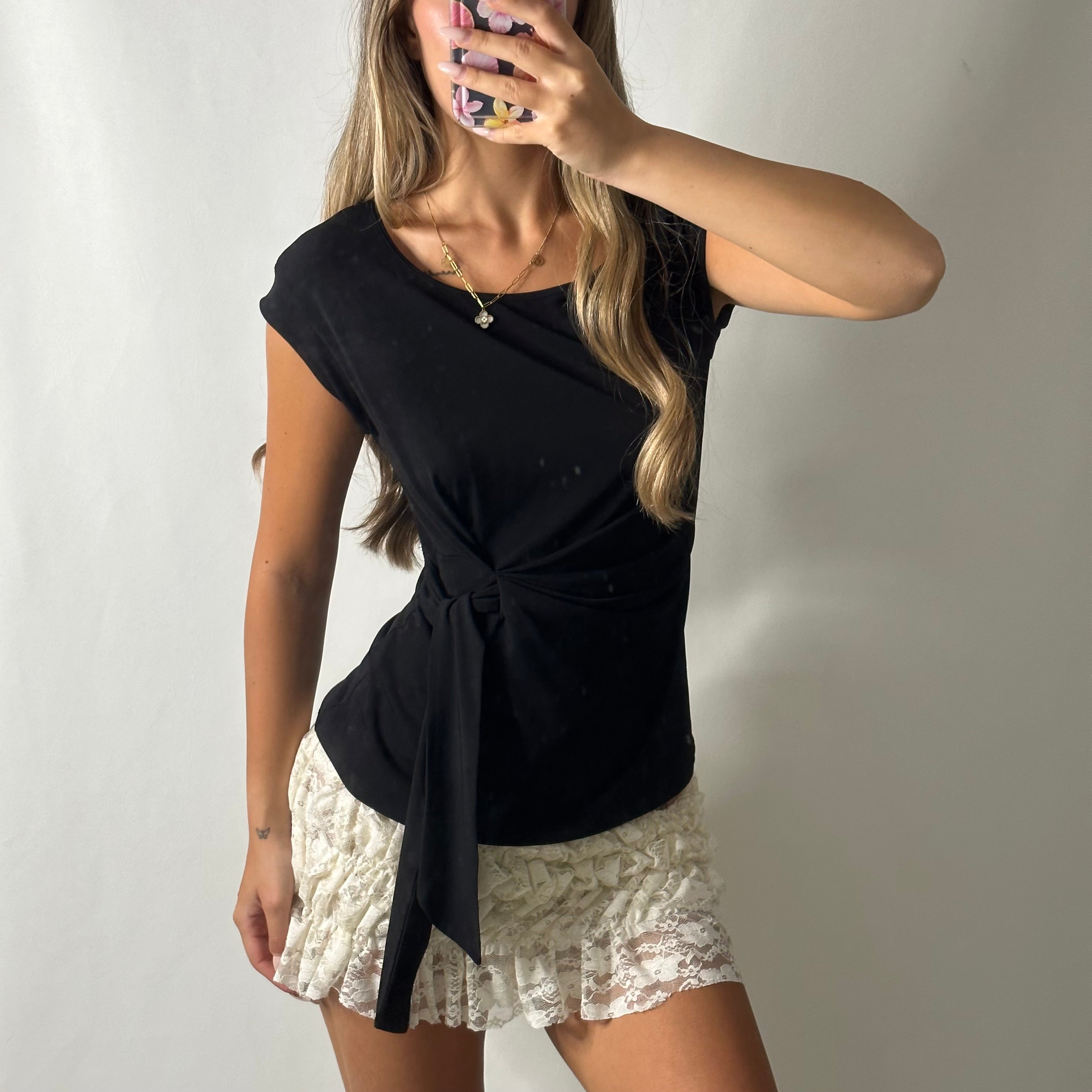 Mesh wrap over top