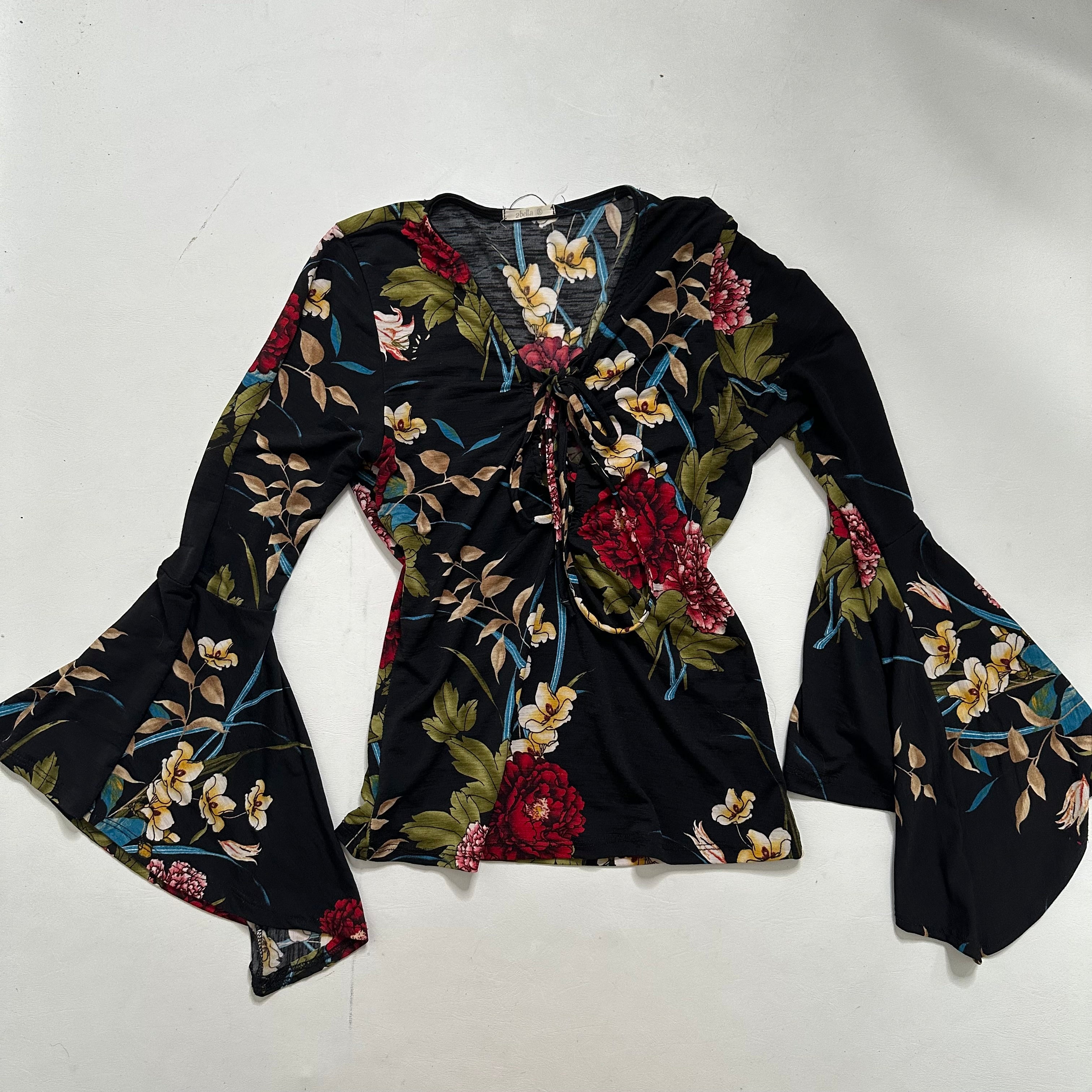Flared sleeve bell bottom floral mesh top