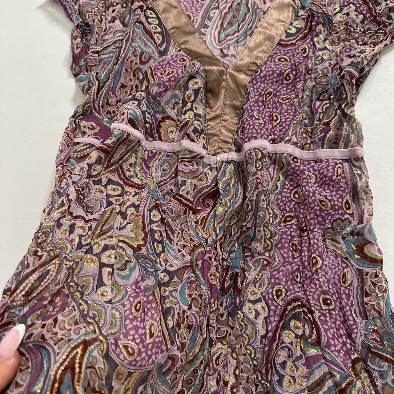 Silk mesh paisley top