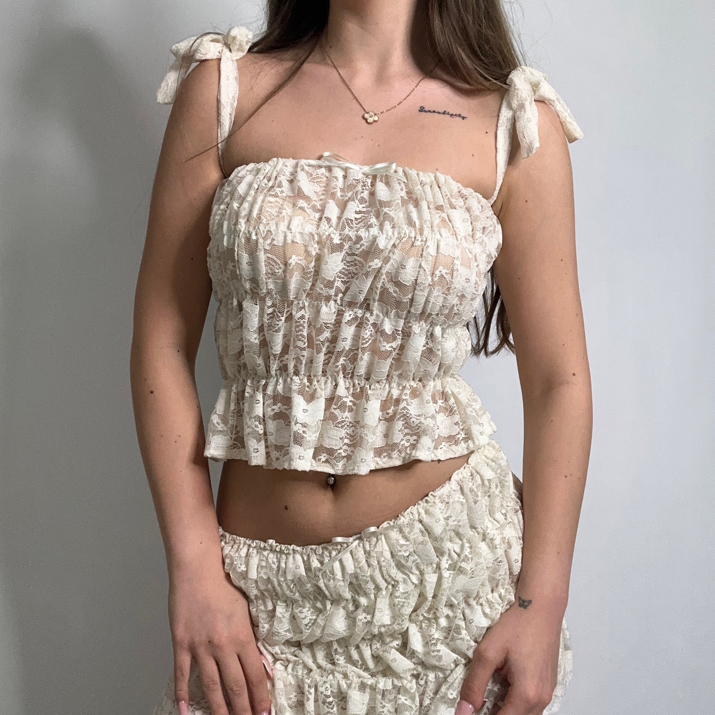 Past Gems bow tie ruched lace top