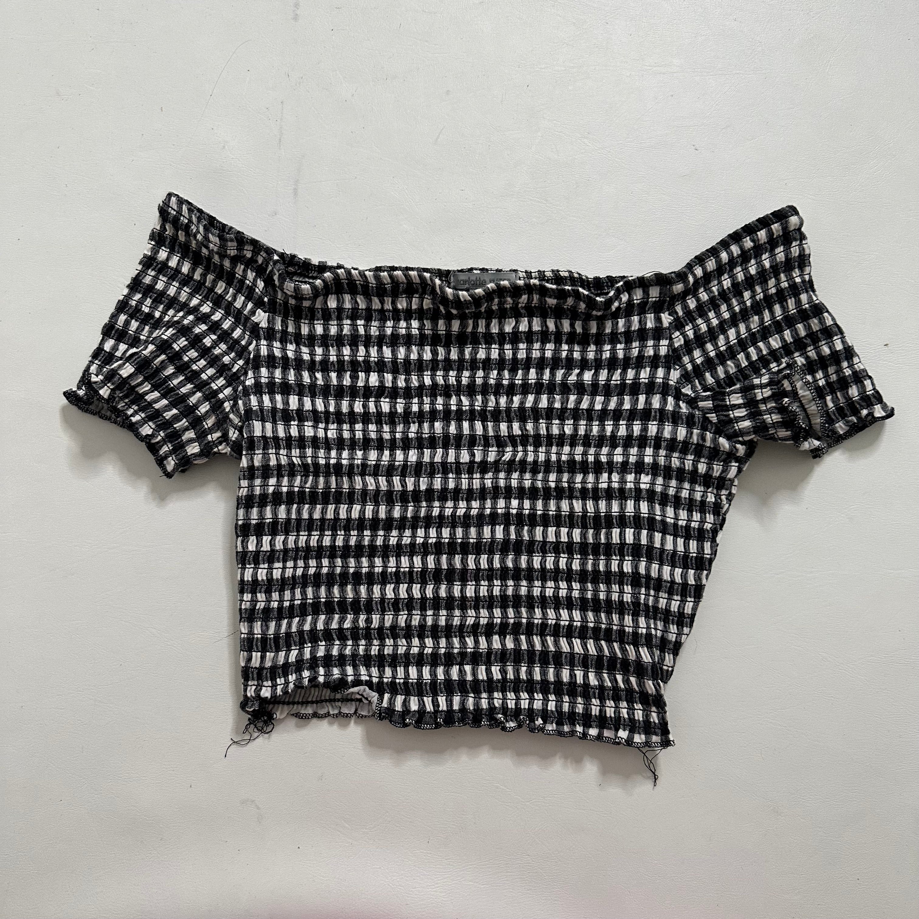 Off shoulder plaid ruched top