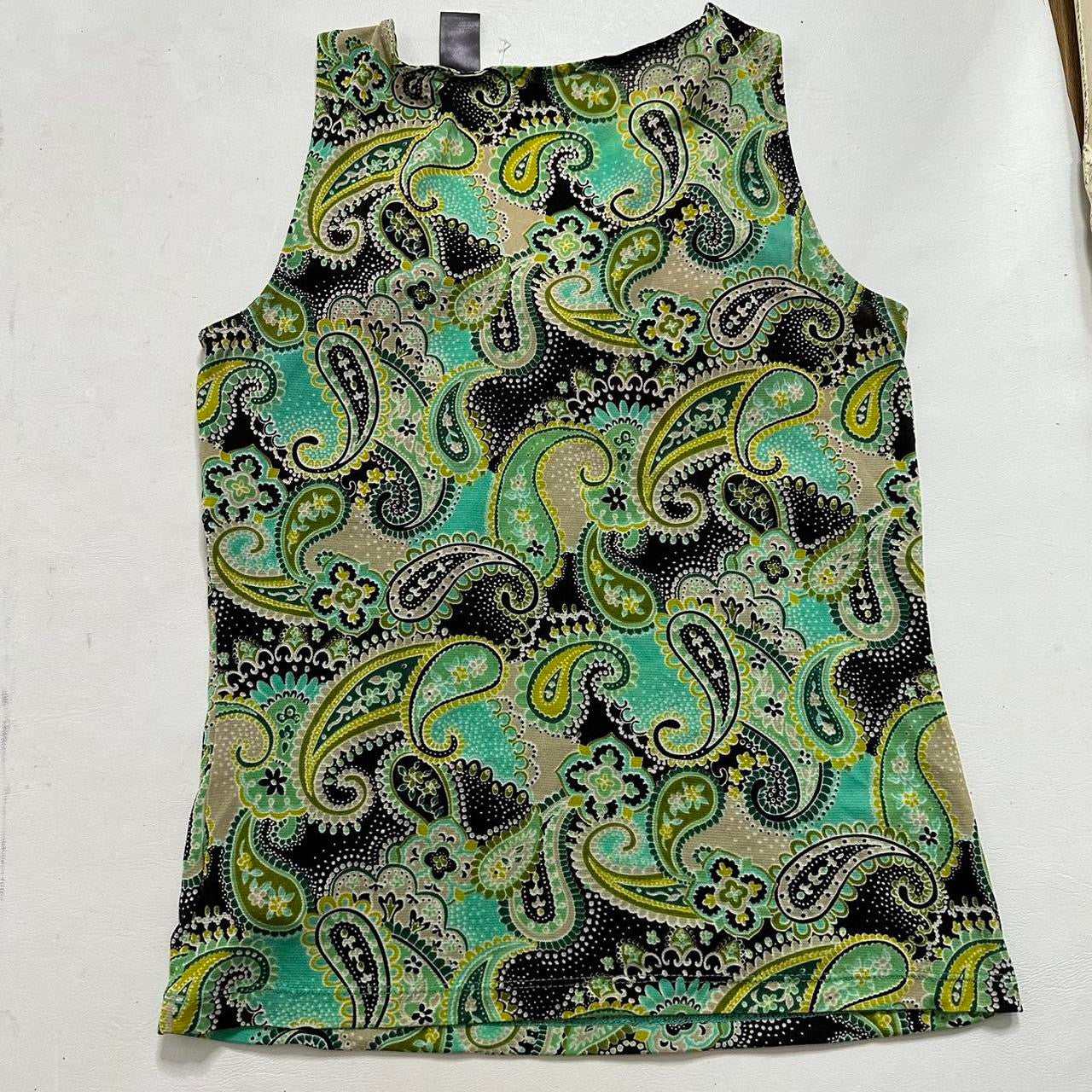 Mesh green paisley